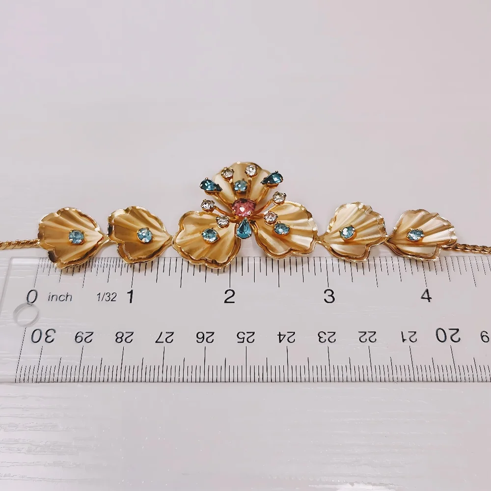 1940's Bugbee & Niles Gold Tone Atomic Starburst Floral Shell Petal Necklace - Picture 7 of 13